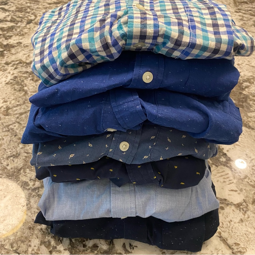 7 Old Navy Men's  Assorted sizes Shirts